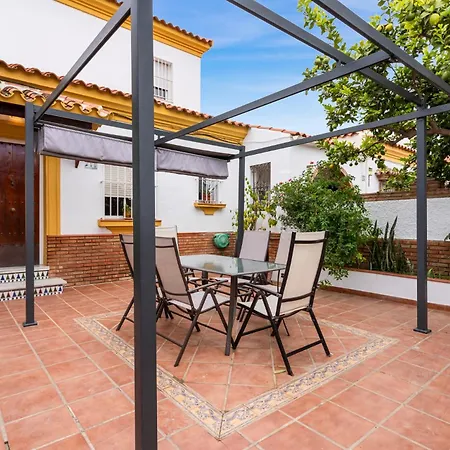 Holiday home Charming 3 Bedroom House With 2 Terraces *